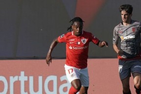 pg电子app尼斯迎葡超关键赛，赛前造点机会，更衣室稳定，训练强度明显提升的简单介绍